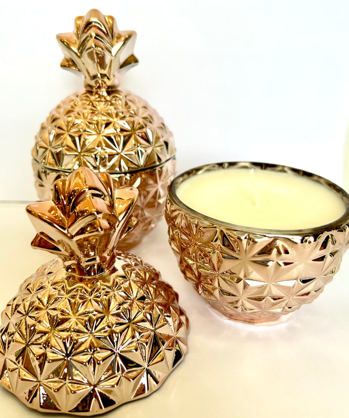 Cheeky Christmas Kiss Candle